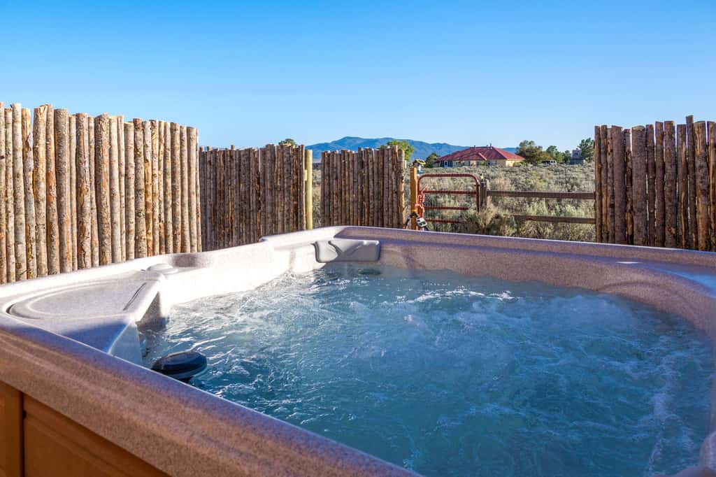 Hora Feliz - Mountain Views, Hot Tub & Game Room