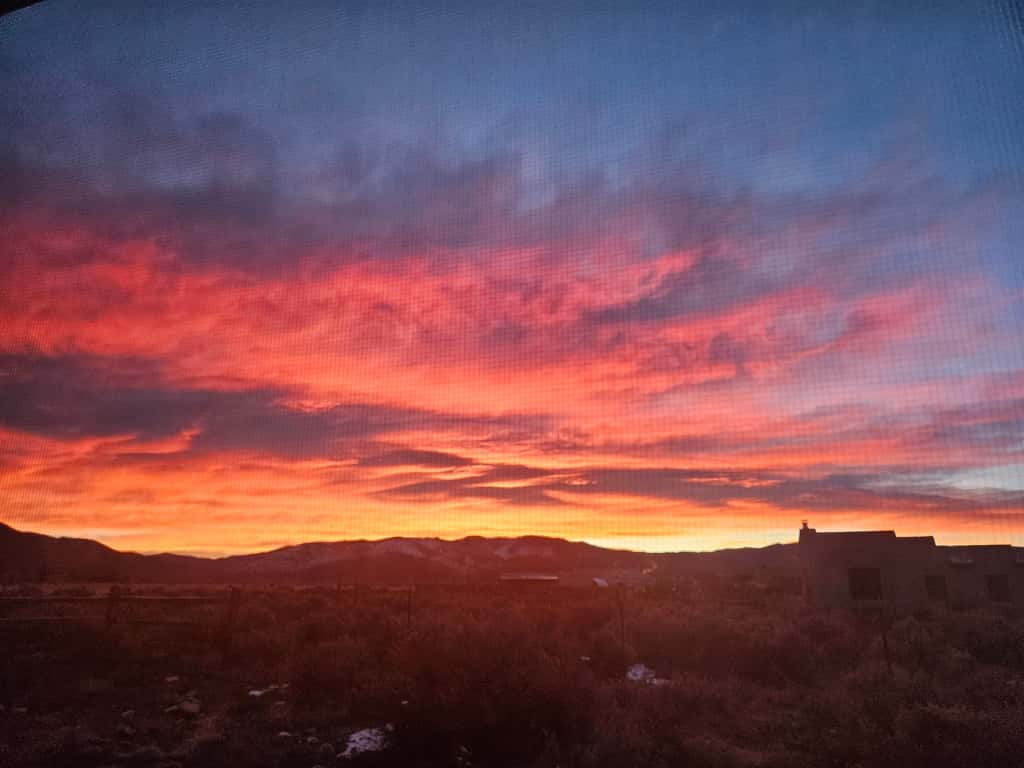 Hora Feliz - Mountain Views, Hot Tub & Game Room