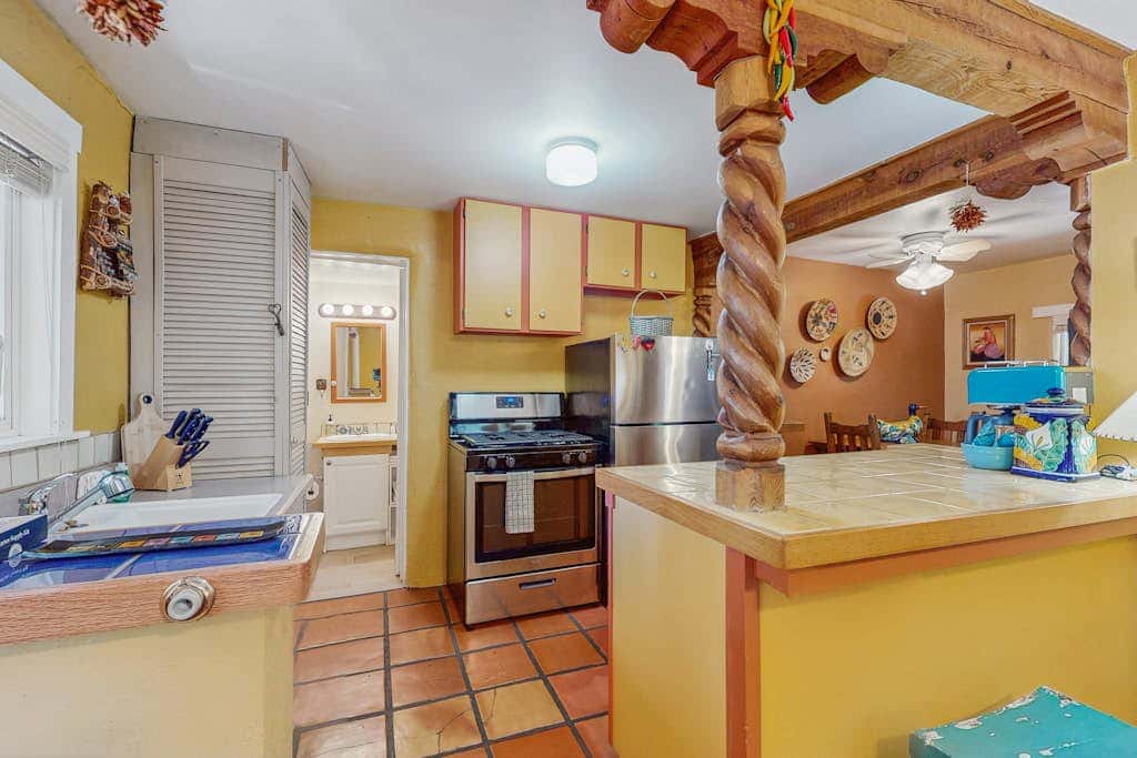 Casita Antonio - Walk to Plaza, Pet-Friendly