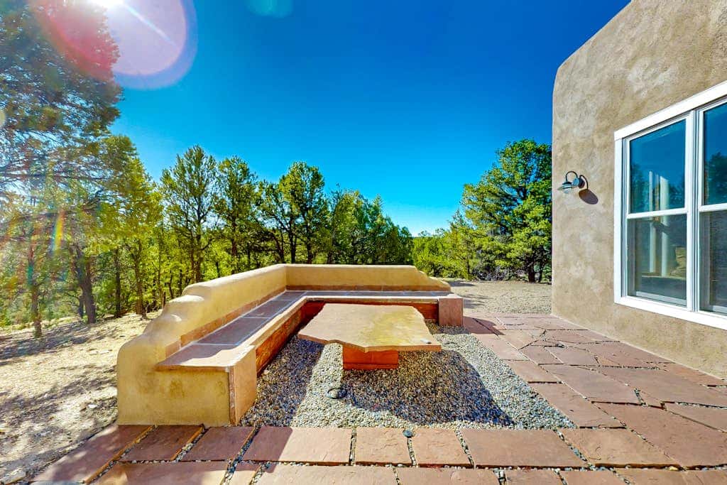 Pueblo de Canoncito - 11 Acres, Forest & Views