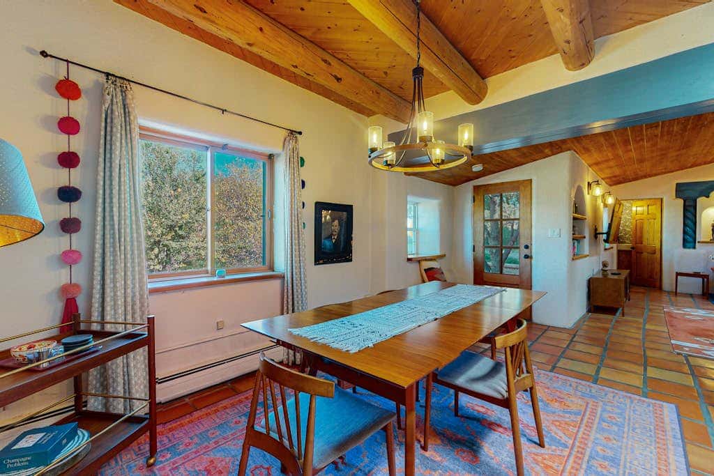 Bedside Manor - Hot Tub, Fireplace, Mtn Views