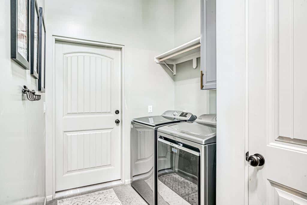 Casa Ponderosa - Hot Tub, Bunk Room, Pet Friendly