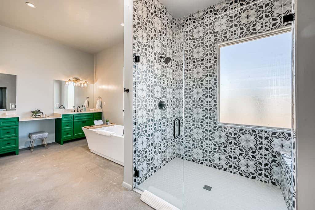 Casa Ponderosa - Hot Tub, Bunk Room, Pet Friendly