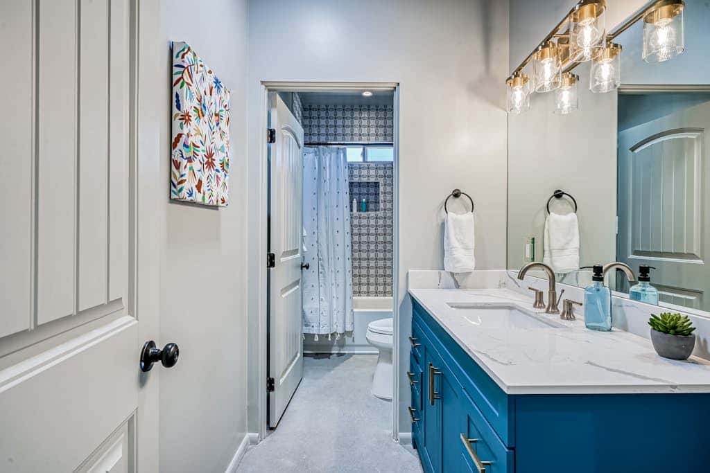 Casa Ponderosa - Hot Tub, Bunk Room, Pet Friendly