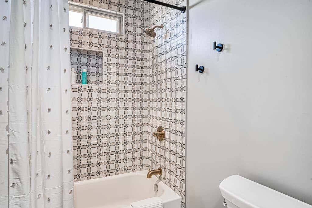 Casa Ponderosa - Hot Tub, Bunk Room, Pet Friendly