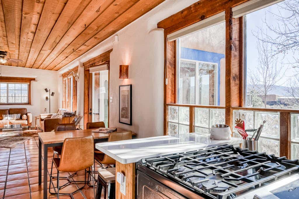 Casa Nido - Mountain Views, Hot Tub & Dog Friendly
