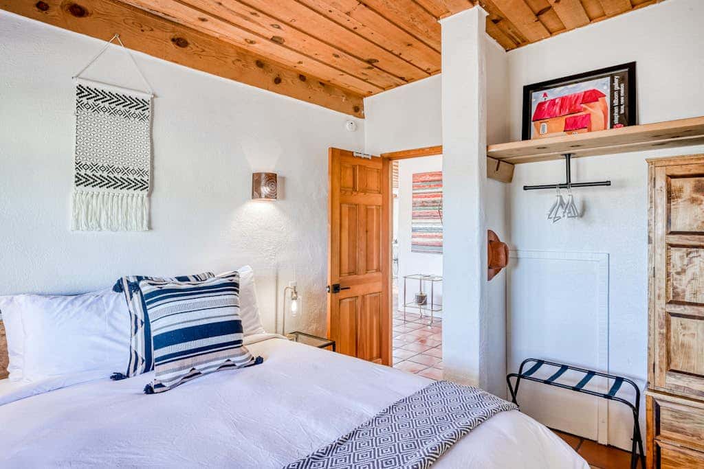 Casa Nido - Mountain Views, Hot Tub & Dog Friendly