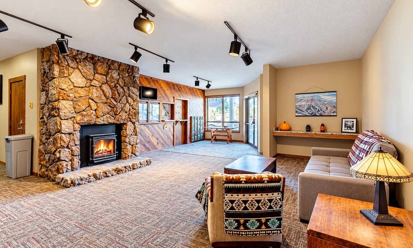 Welcome to Gold Creek 206, a cozy Angel Fire condo where mountain views and easy access to the slopes put you right in the heart of Northern New Mexico adventure. Walk to the ski area for winter days on the mountain, then come home to warm up by the fireplace and relax in your own comfortable mountain retreat. With two queen bedrooms, a fully equipped kitchen, private patio, and ski-area views, this is an easy home base for couples, friends, and small families exploring Angel Fire year-round.