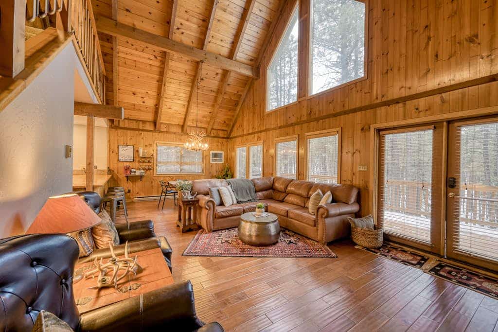 Escape to the mountains and settle into classic cabin charm with a modern twist. Coyote Cabin is built for groups and families looking to reconnect, offering 3 bedrooms, space for 8 guests, an expansive multi-level layout, and a converted garage game room that will keep the young at heart entertained for hours. Whether you are hitting the famous slopes, golfing, or relaxing on the massive deck, this is the ultimate Angel Fire home base where lasting memories are made.