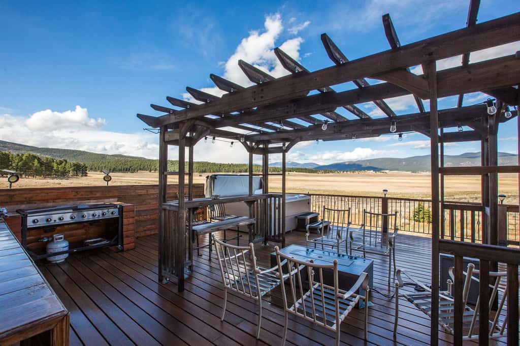 Sunrise Vista Villa - Mountain Views, Hot Tub