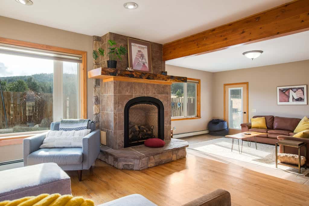 Sunrise Vista Villa - Mountain Views, Hot Tub