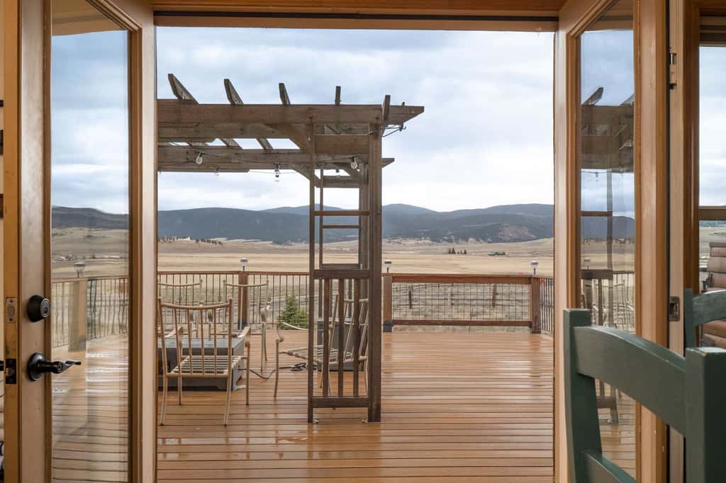 Sunrise Vista Villa - Mountain Views, Hot Tub