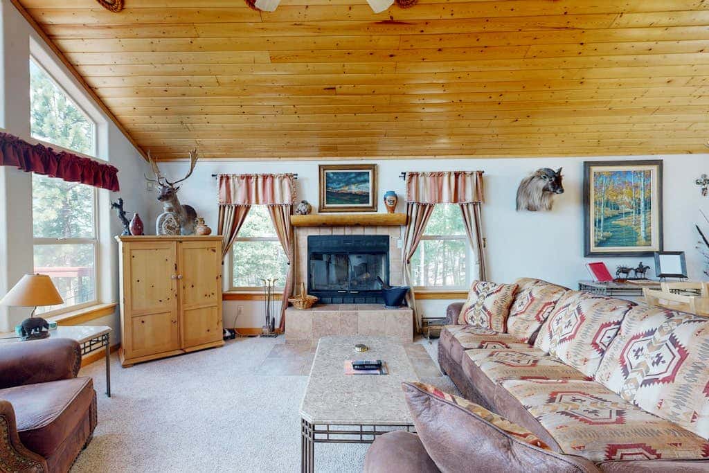 El Camino Real Retreat - Views, Hot Tub & Pets Ok