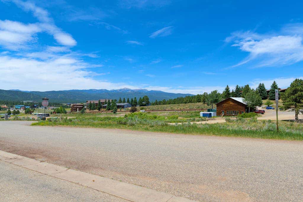 Snowfire 312A - Walk to Ski, Hike, Bike & Dining