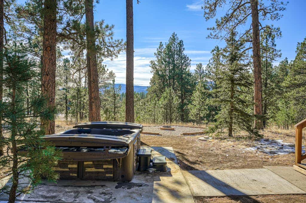 Wait for it Getaway - Hot Tub, Gameroom & Deck