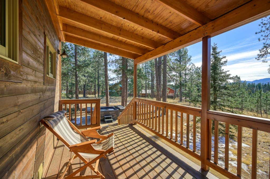 Wait for it Getaway - Hot Tub, Gameroom & Deck