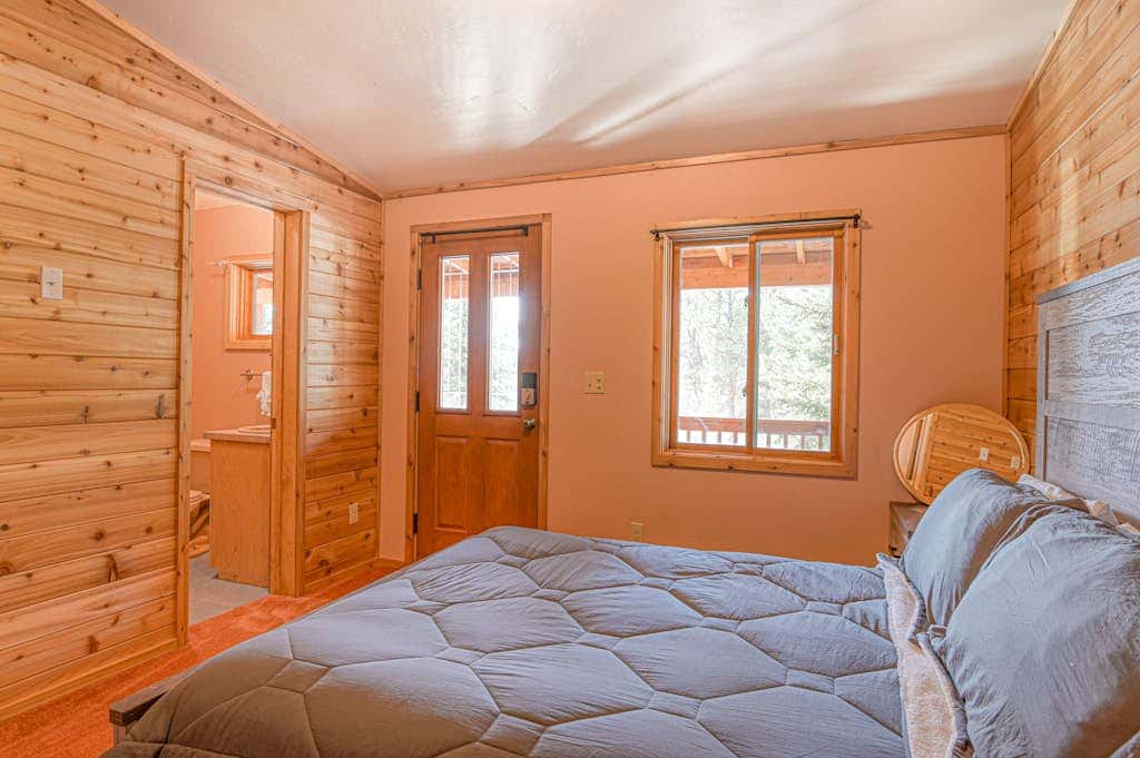 Wait for it Getaway - Hot Tub, Gameroom & Deck