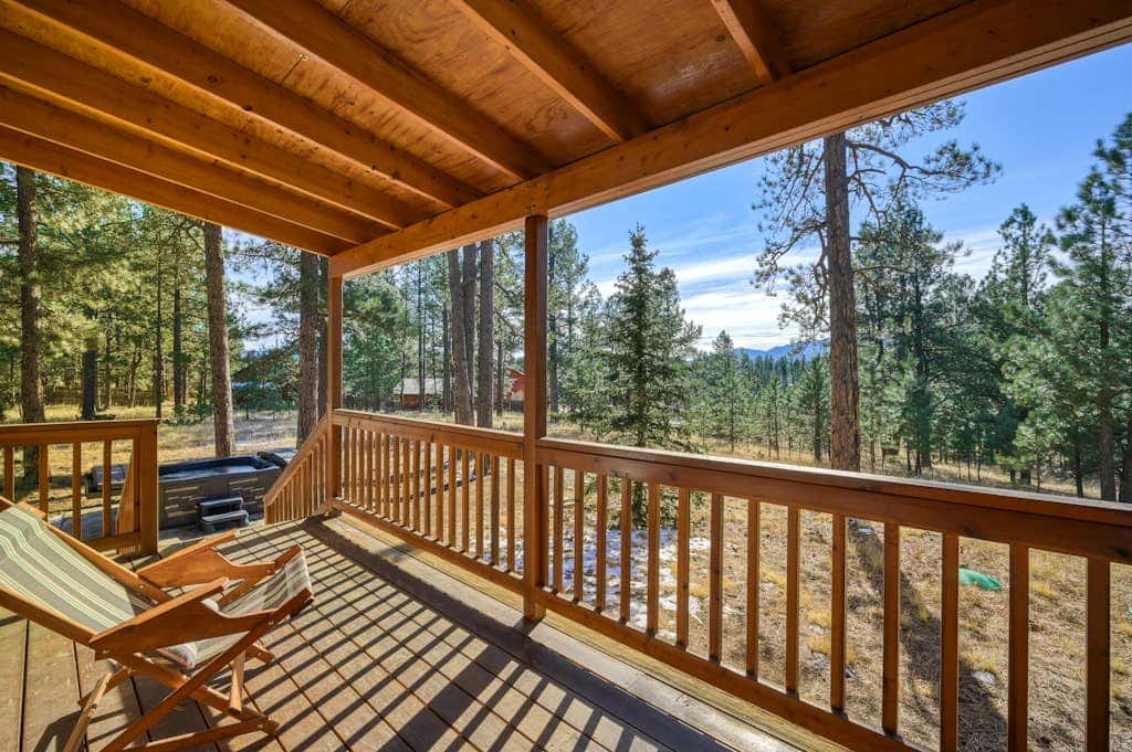 Wait for it Getaway - Hot Tub, Gameroom & Deck