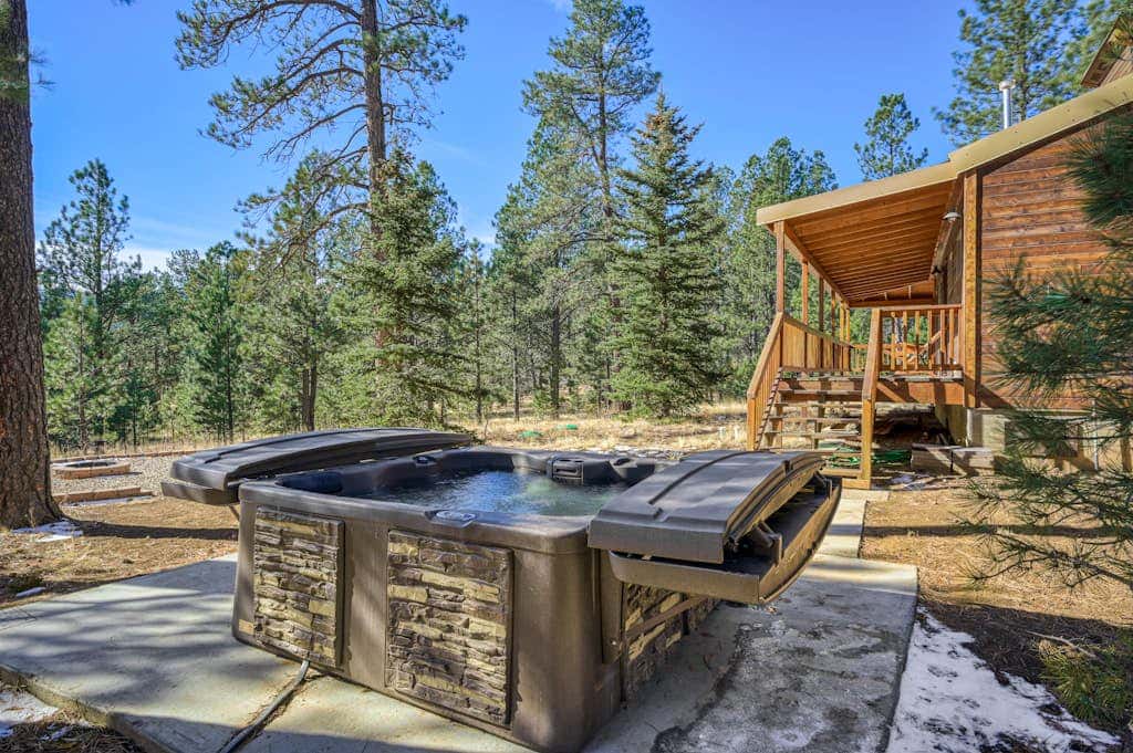 Wait for it Getaway - Hot Tub, Gameroom & Deck