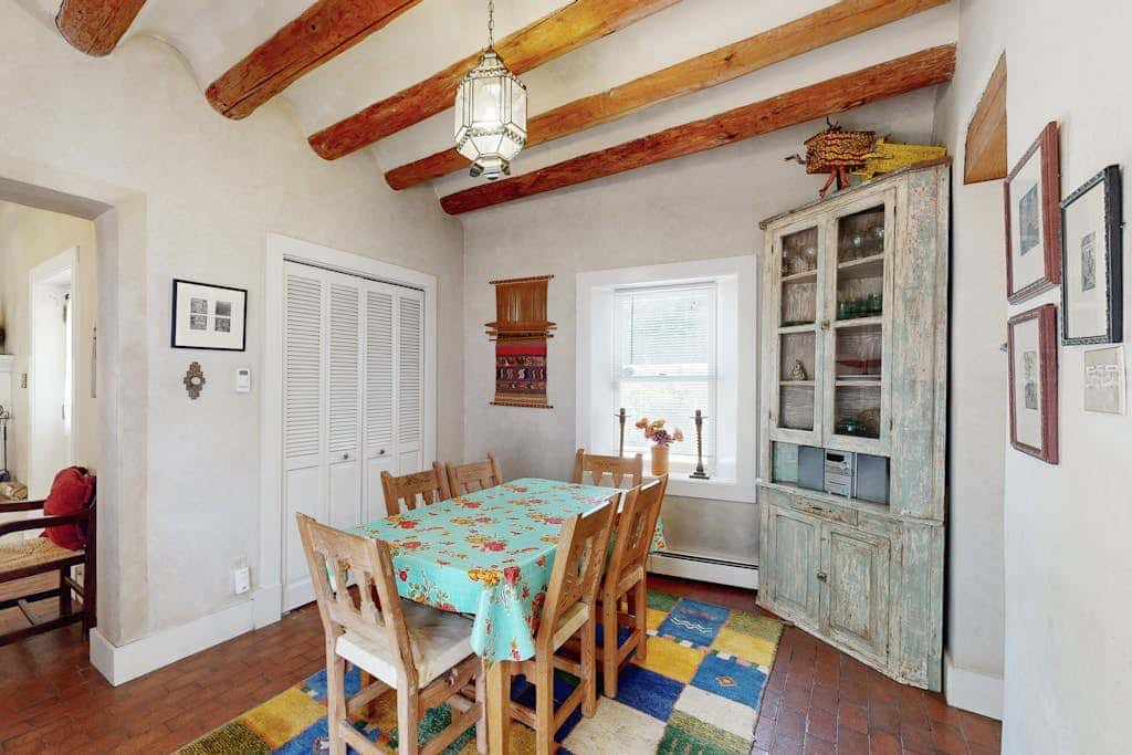Casa Las Rosas - Historic Adobe Near Plaza