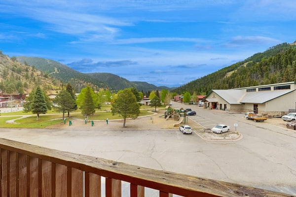 Welcome to Lift West 215, a beautifully remodeled Red River condo with fresh modern design and walkable access to Main Street. Sip morning coffee on the private balcony, the perfect perch for après-ski cocktails, then cozy up by the wood-burning fireplace in the evening. Cook in the full kitchen and enjoy the shared seasonal pool on site. Perfectly positioned for all-season recreation, it is an easy, stylish base for your New Mexico ski getaway.