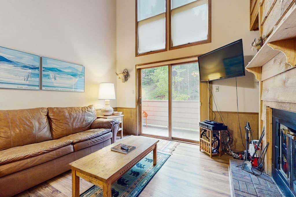 Gold Creek 304 - Walk to Lifts & Mountain Views