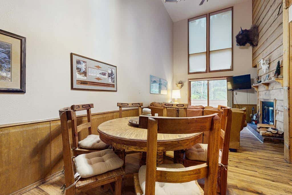 Gold Creek 304 - Walk to Lifts & Mountain Views