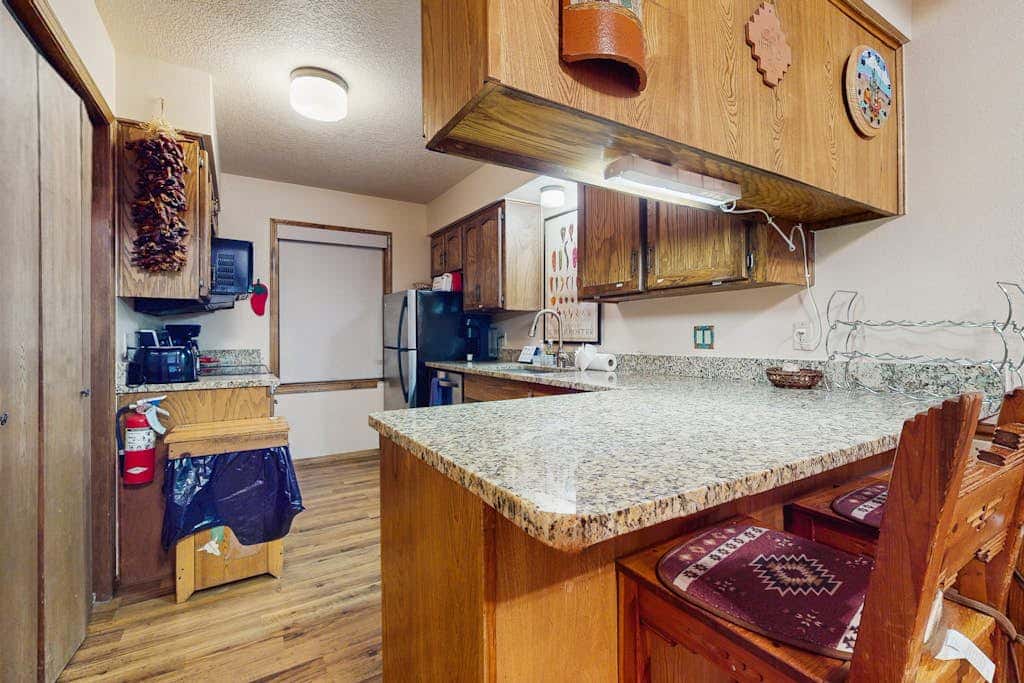 Gold Creek 304 - Walk to Lifts & Mountain Views