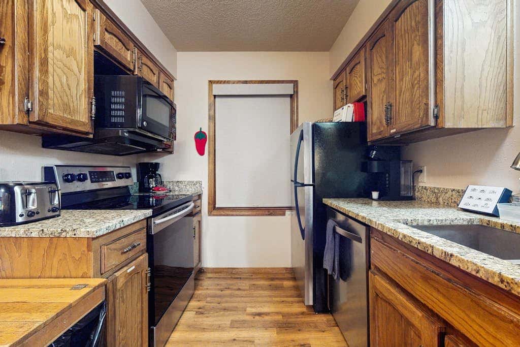 Gold Creek 304 - Walk to Lifts & Mountain Views