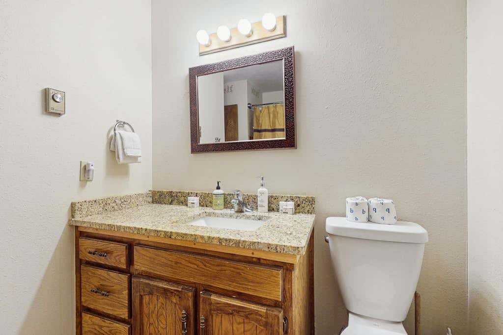 Gold Creek 304 - Walk to Lifts & Mountain Views