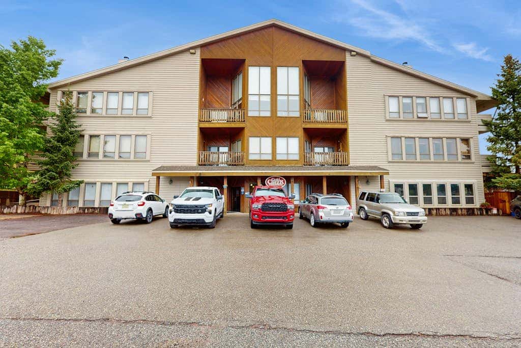 Gold Creek 304 - Walk to Lifts & Mountain Views