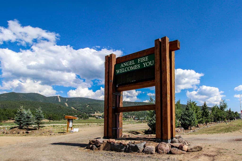 Gold Creek 304 - Walk to Lifts & Mountain Views