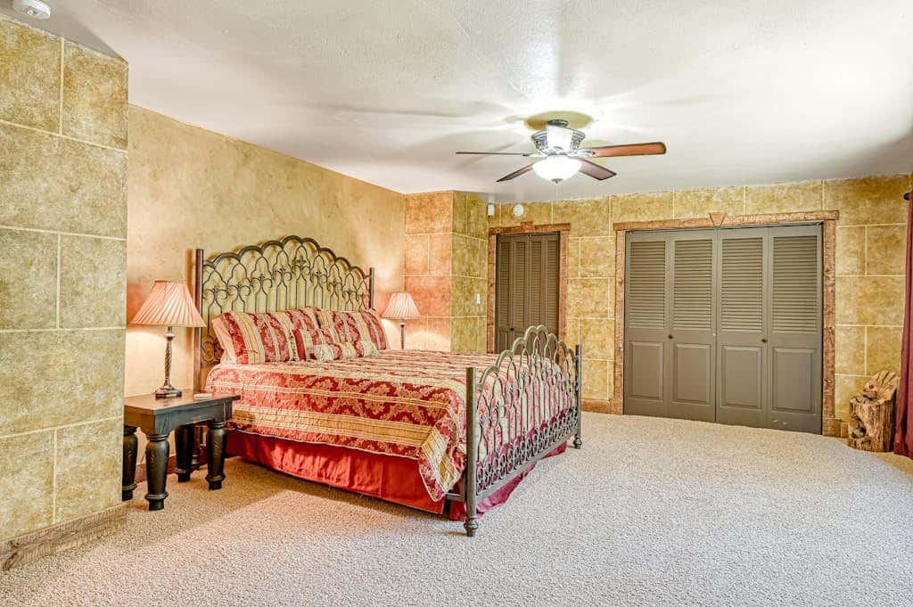 Casa Grande - 5 King Suites, Hot Tub, Arcade