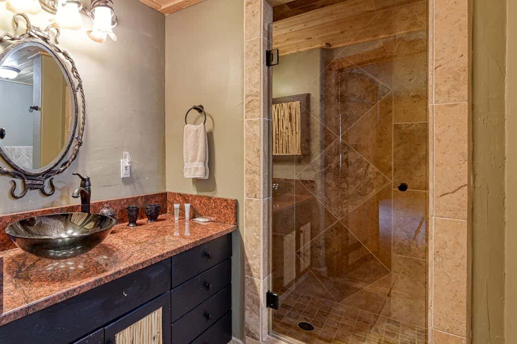 Casa Grande - 5 King Suites, Hot Tub, Arcade