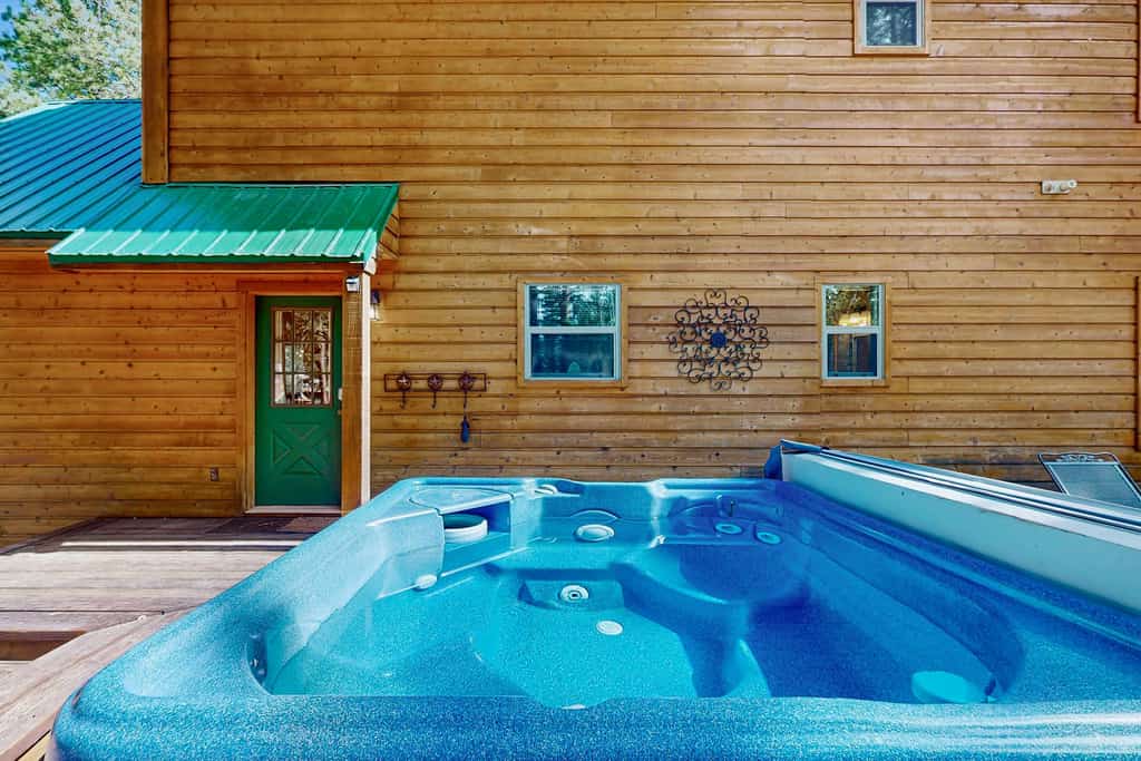 Welcome to Serenity Now, a peaceful multi-level cabin tucked among the pines in Angel Fire. Warm up by the wood-burning fireplace, gather in the open kitchen, and spill out onto the big wraparound deck. Roast s'mores at the backyard fire pit under the stars, then sink into your private hot tub as the forest goes quiet. With Angel Fire Resort, hiking, golf, and Monte Verde Lake all close by, your mountain reset starts here.