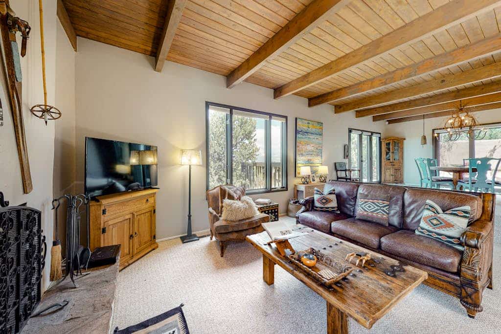 Discover the best of Santa Fe at Casa Celestial, a peaceful mountain retreat nestled in the foothills just minutes from the Plaza and Ski Basin. Surrounded by nature on a private one-acre lot, this home offers a warm and inviting space to relax, reconnect, and enjoy the outdoors. With open living areas, a cozy fireplace, a fully equipped kitchen, and scenic outdoor spaces, it’s perfect for both adventure and downtime in every season.