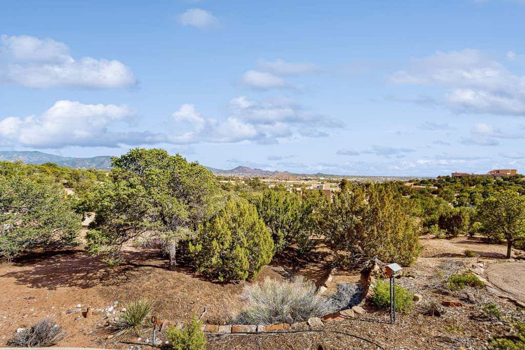 Mountain-View Magic - Huge Views, Hot Tub & Patio