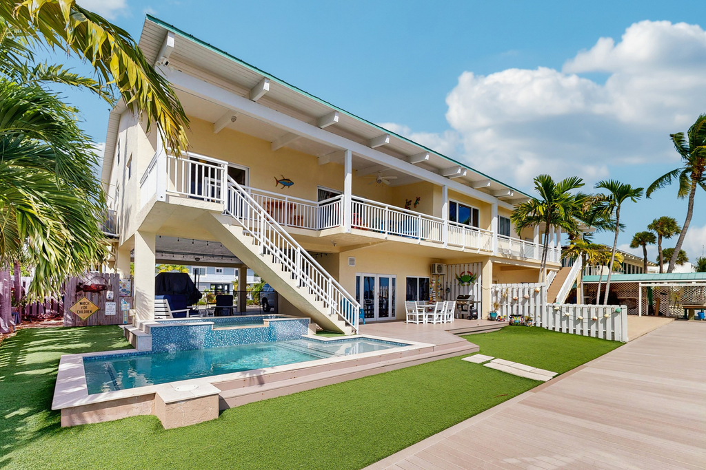 IS55FLR - Captain's Cove