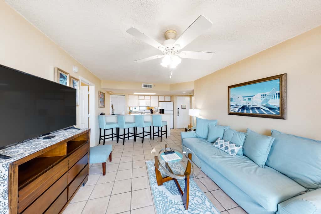 KWSS310 - Sunrise Suites - Panama Suite 310