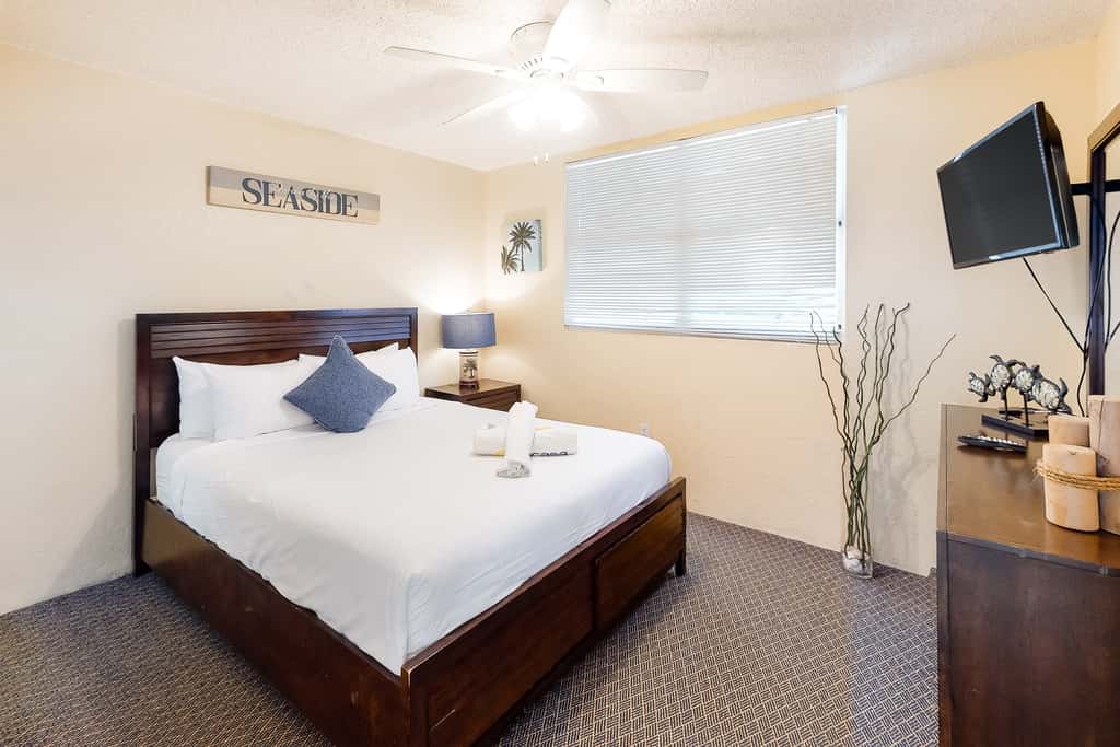 KWSS310 - Sunrise Suites - Panama Suite 310