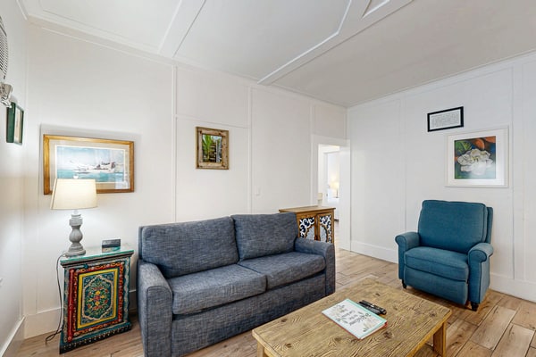 Three Condos w/ Entertainment, Private Parking & Beach Nearby - Great for Groups