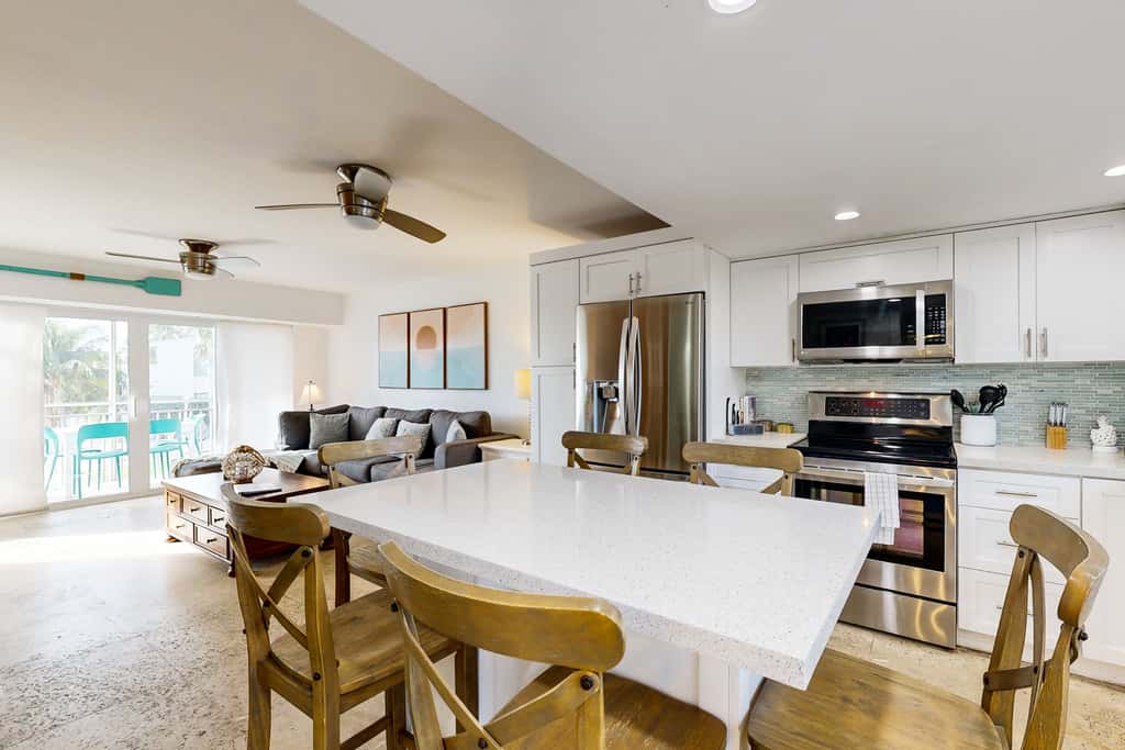 KL101 - Coastal Living