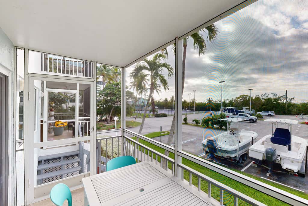 KL101 - Coastal Living
