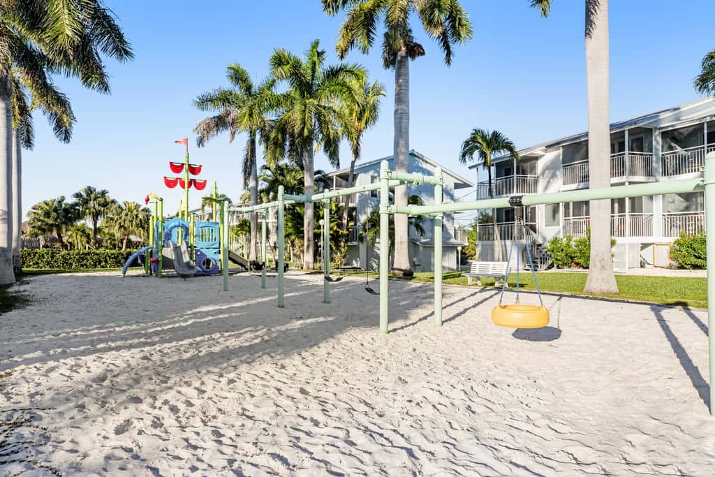 KL101 - Coastal Living