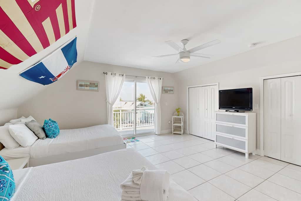 KL103FLR - Whispering Wake