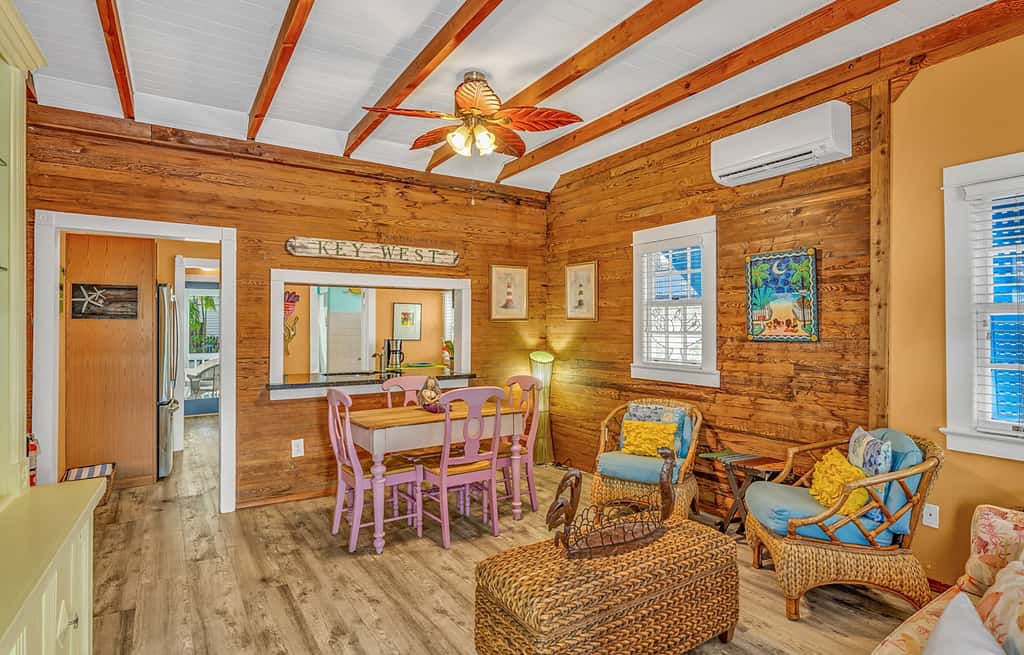 KW42 - Bahama House