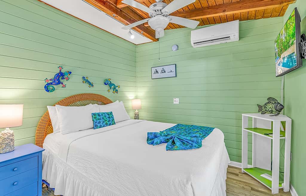 KW42 - Bahama House