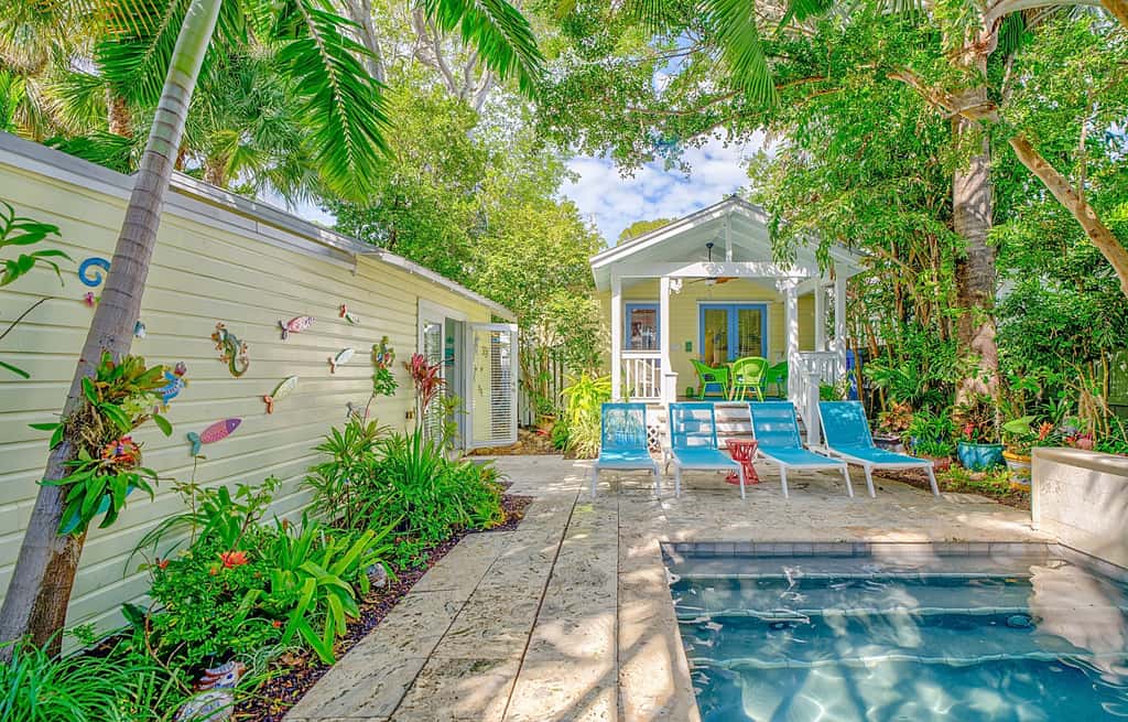 KW42 - Bahama House
