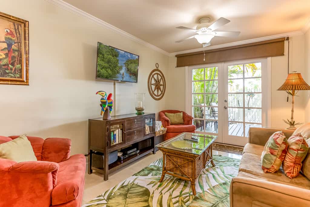 Beautiful Condo with Deck, Patio, & Pool - Walk to Duval Street & Beaches