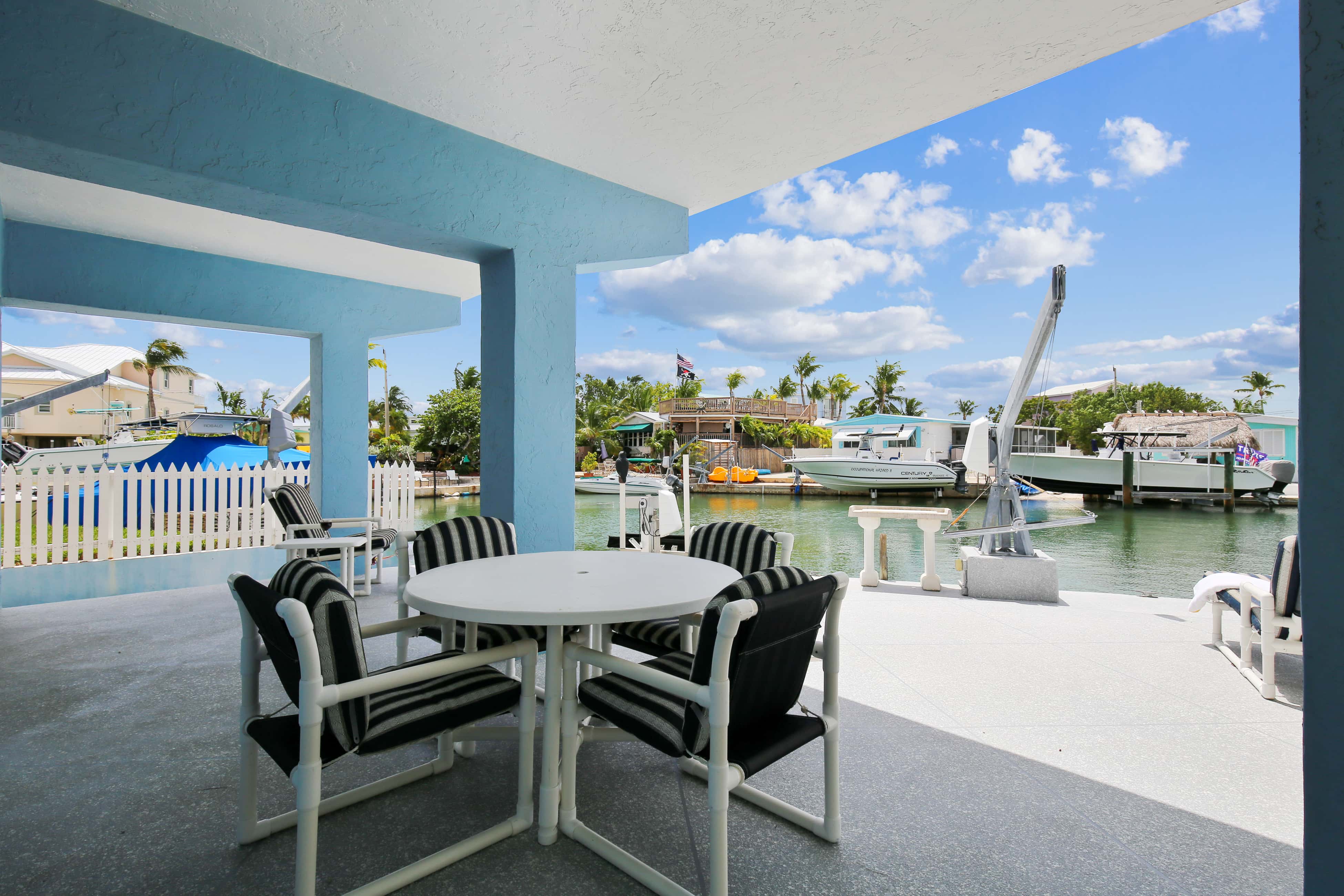 TA06FLR - Tarpon Cove